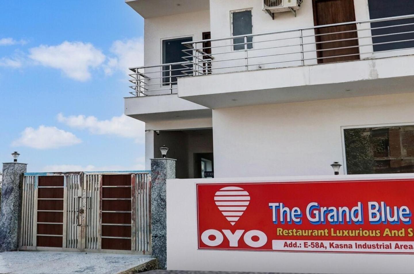 The Grand Blue Hotel Greater Noida Exterior photo